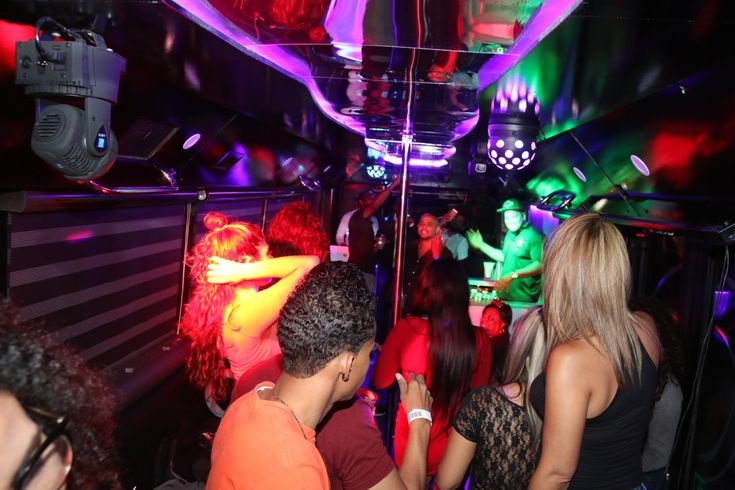 Party bus por Punta Cana
