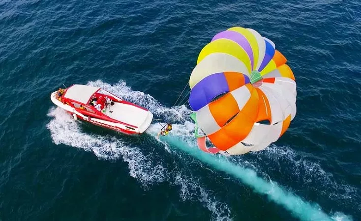 Voo de parasailing em Punta Cana