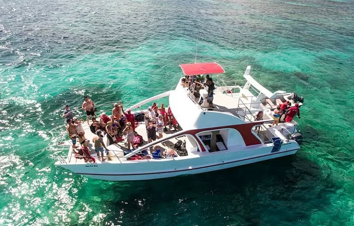 Passeio de catamarã por Punta Cana